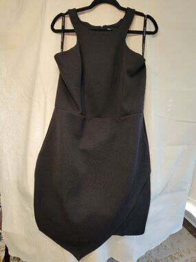 NWT Bisou Bisou Black Asymmetric Hem Halter Dress 16